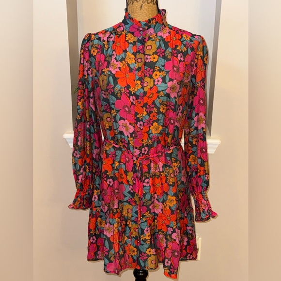 Fate NWT Full in Bloom long balloon sleeve ruffle button down tie waist dress, M - Picture 7 of 11